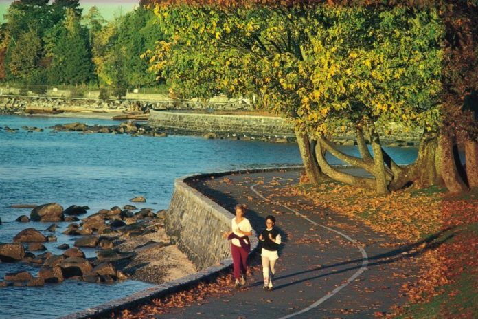 Con đường bao quanh biển (Seawall, Vancouver, Canada)